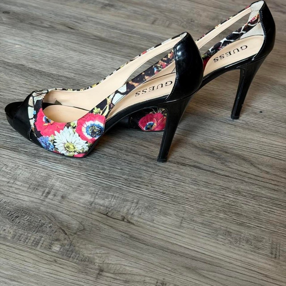 GUESS Women's Floral Peep Toe Stiletto Pump Heels Size 6.5
